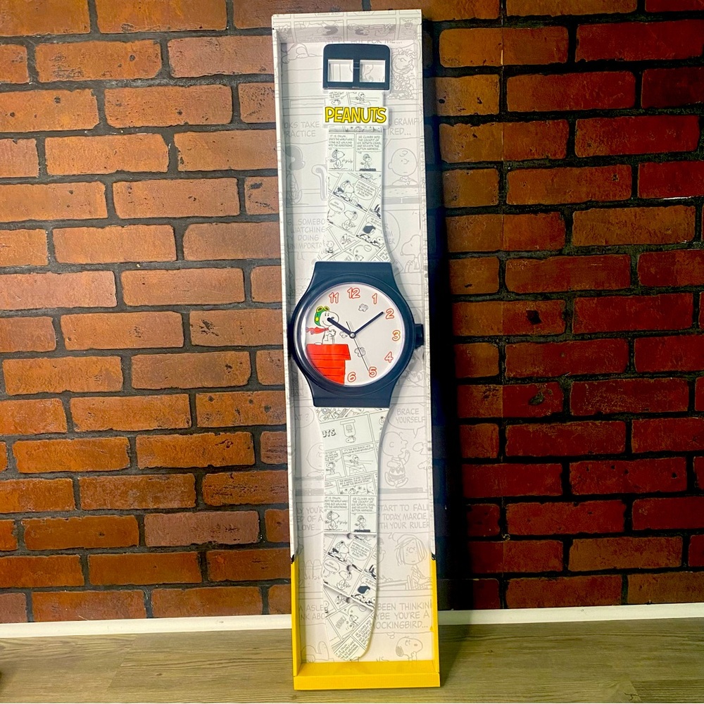 Peanuts Snoopy Oversized Wristwatch Wall Clock